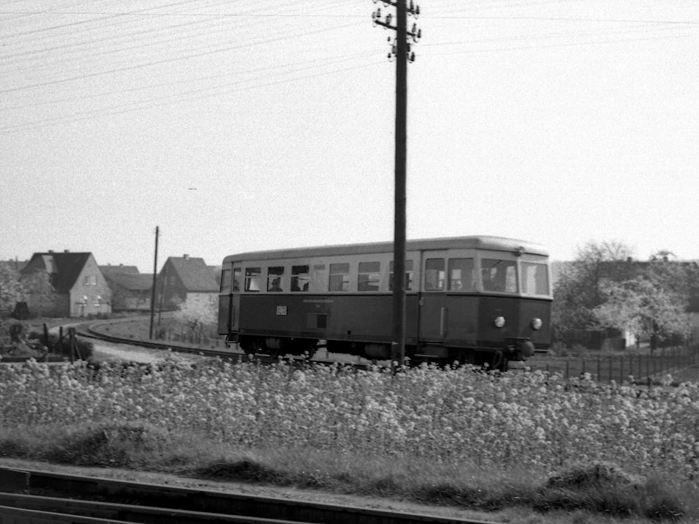 http://www.g-karl.de/s1966_2.jpg